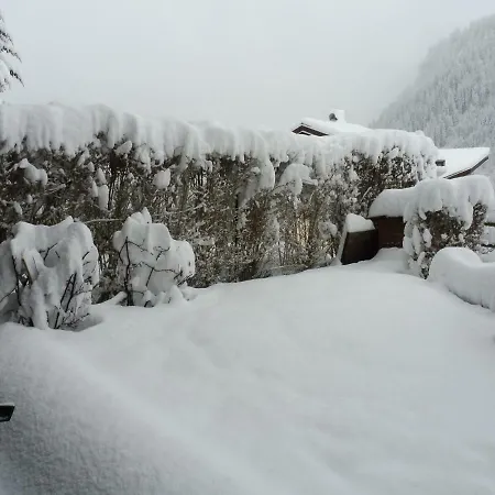 La Toison Blanche Apartment *